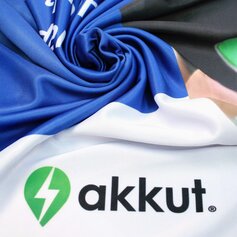 Kundenspezifische Bespannung für CHAT EXPO